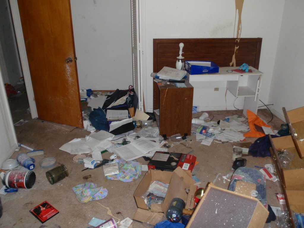 R.E.O. Property bedroom requiring trash-out