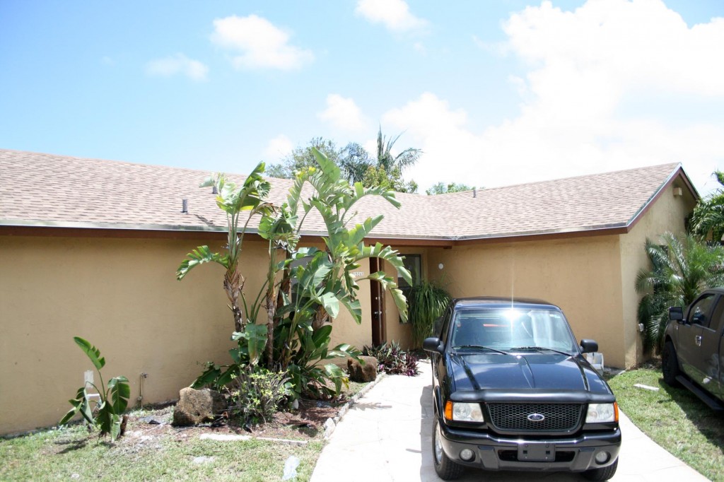 After photo of new roof shingles installed