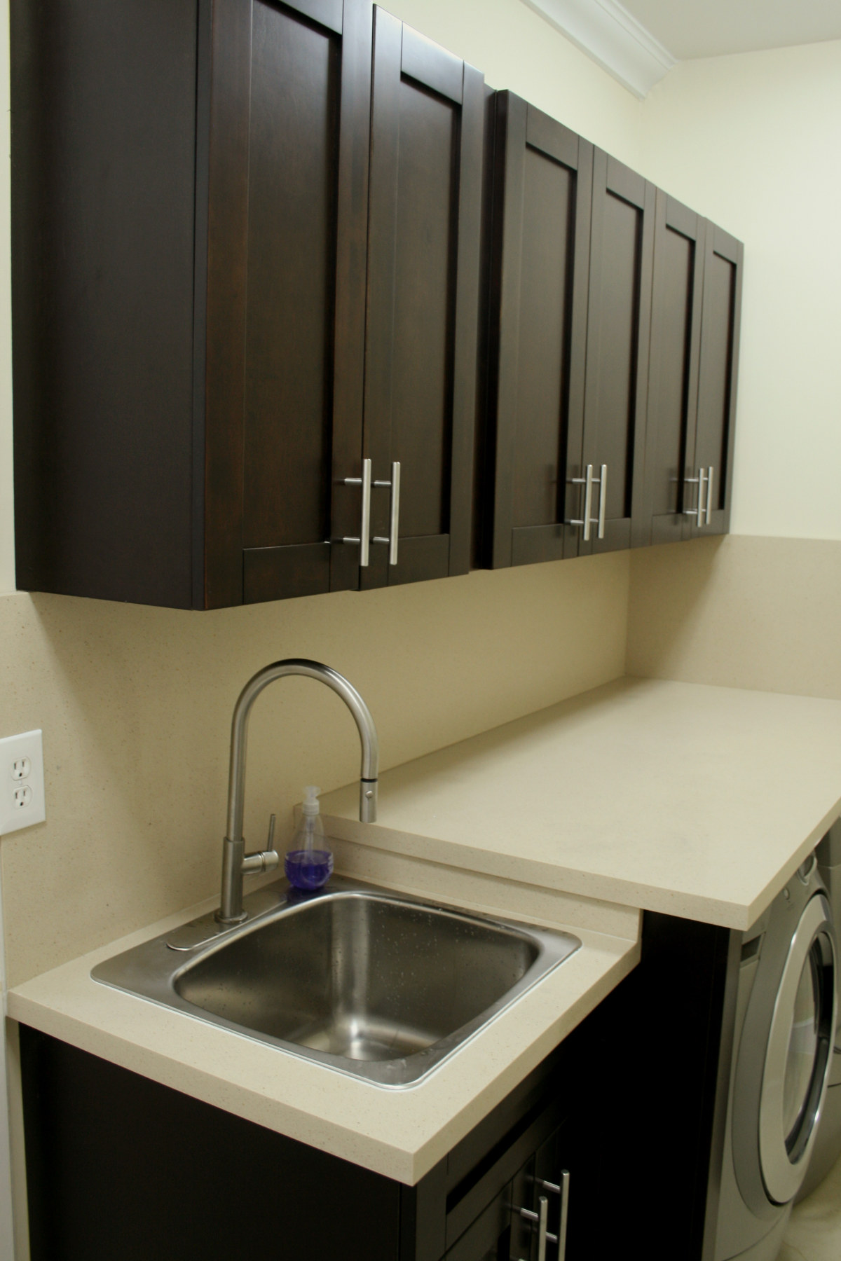 Custom Laundry Room Cabinetry after interior remodel