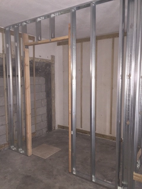 Framing for walk-in closet