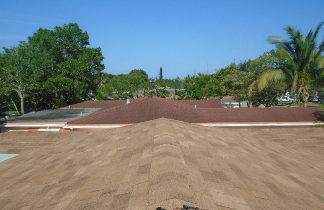 Final photo of new shingle roof