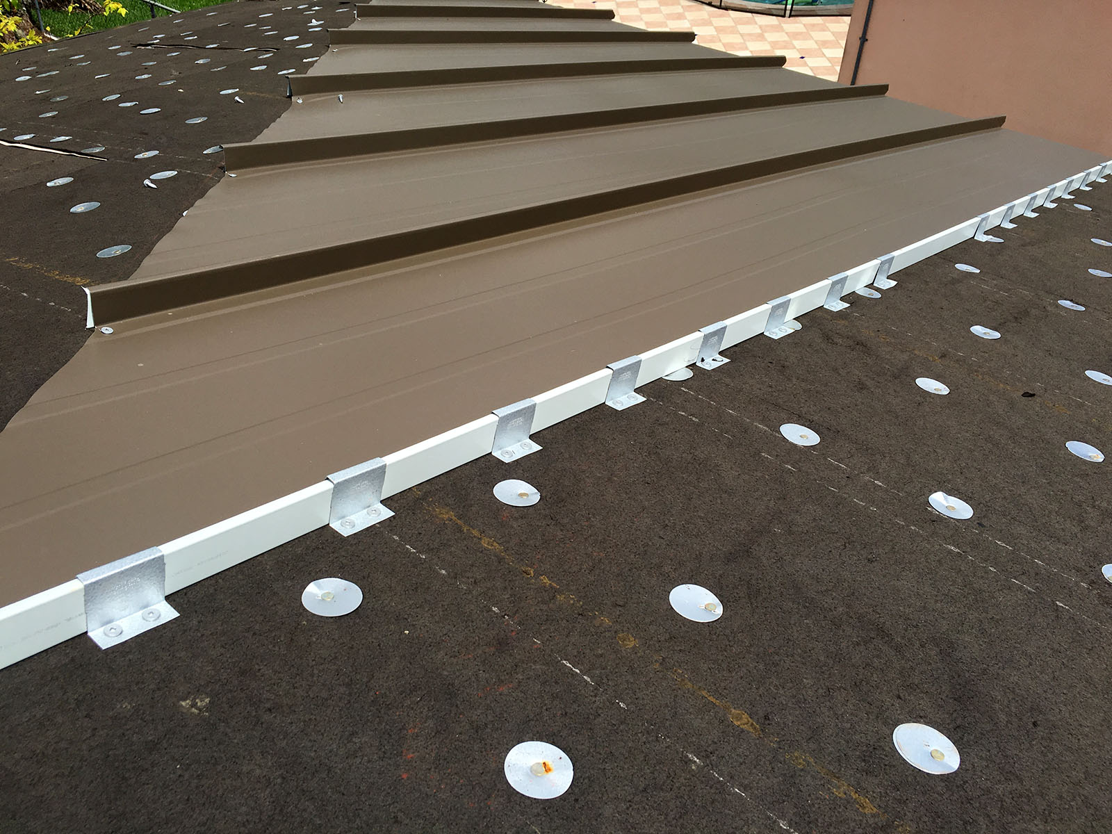 Installation of Galvalume Standing Seam Metal Roof