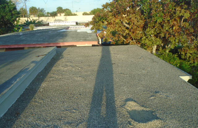 Original gravel roof before replacement
