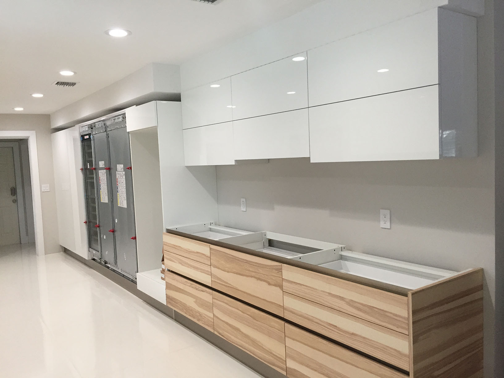 Installed kitchen cabinets