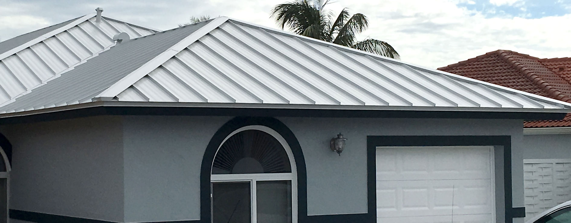 Metal Roof in Stone White